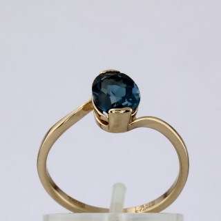 Кольцо. Топаз london. Арт.231Тл из золота 585 пробы