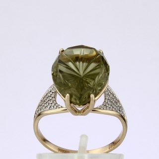 Кольцо. Кварц. Арт.1348КвоКц из золота 585 пробы